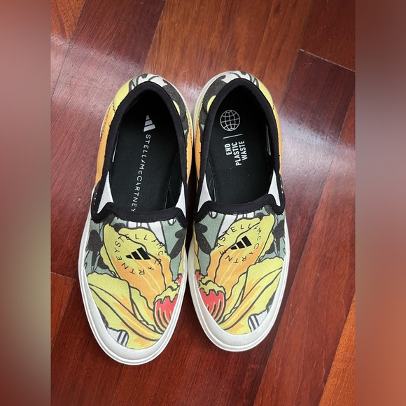 Addidas by Stella McCartney Slipon sneaker in great condition, sold out online - Picture 10 of 14